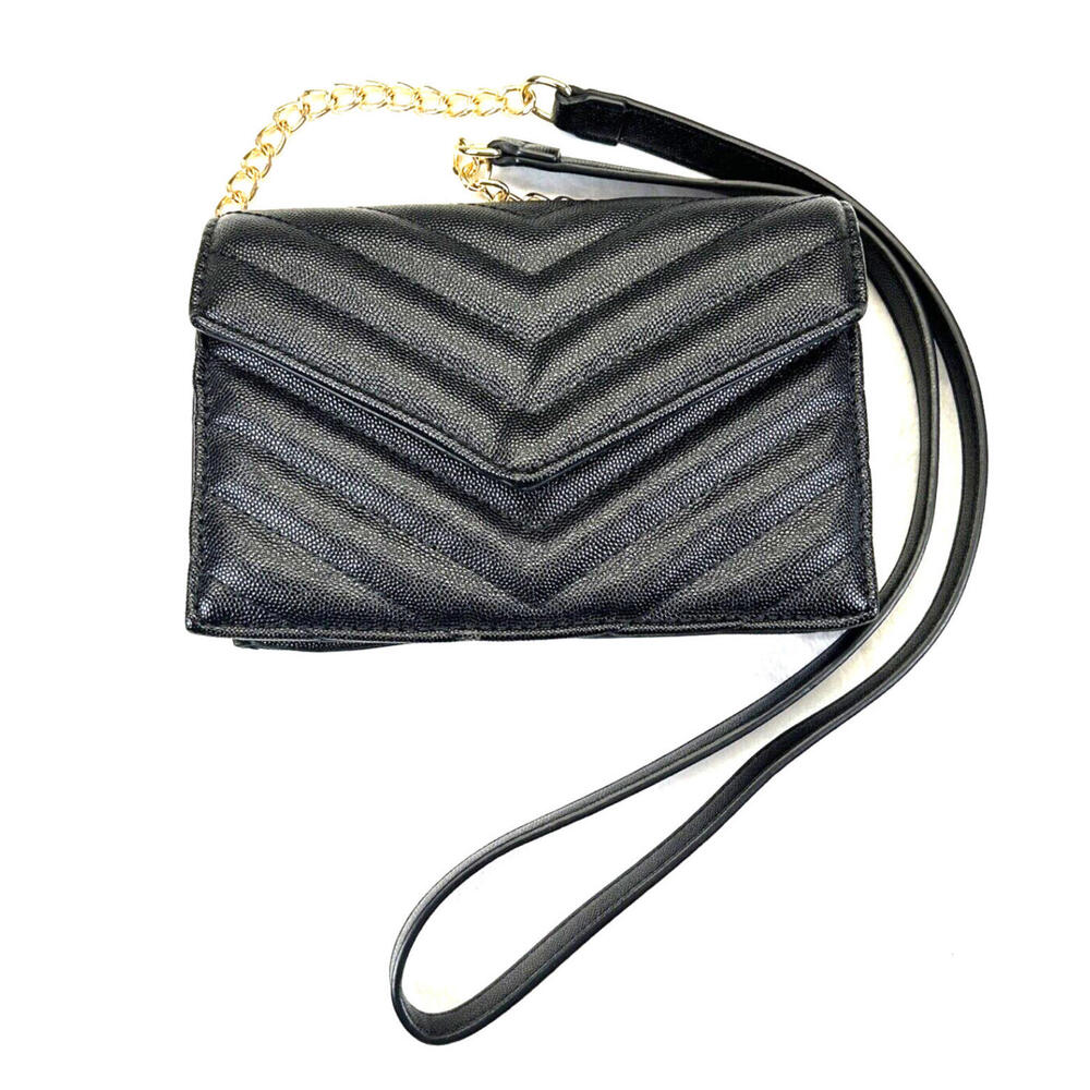 EUC Fashionable JustFab Brand Black Evening Clutch/Over Shoulder Chain Purse